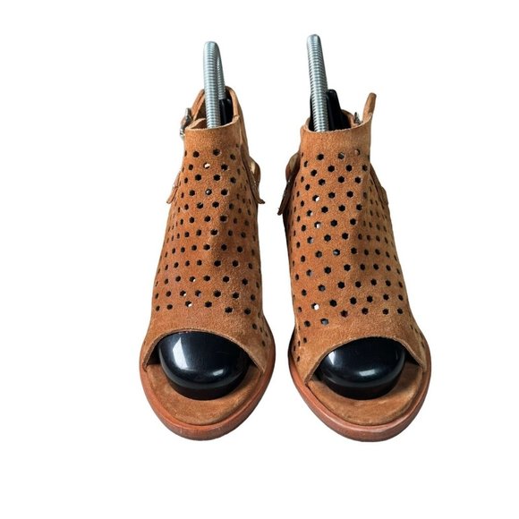 Rag & Bone Wyatt Nubuck Perforated Bootie Sandals Camel Women’s US 7.5 / EU 37.5 - Picture 2 of 11